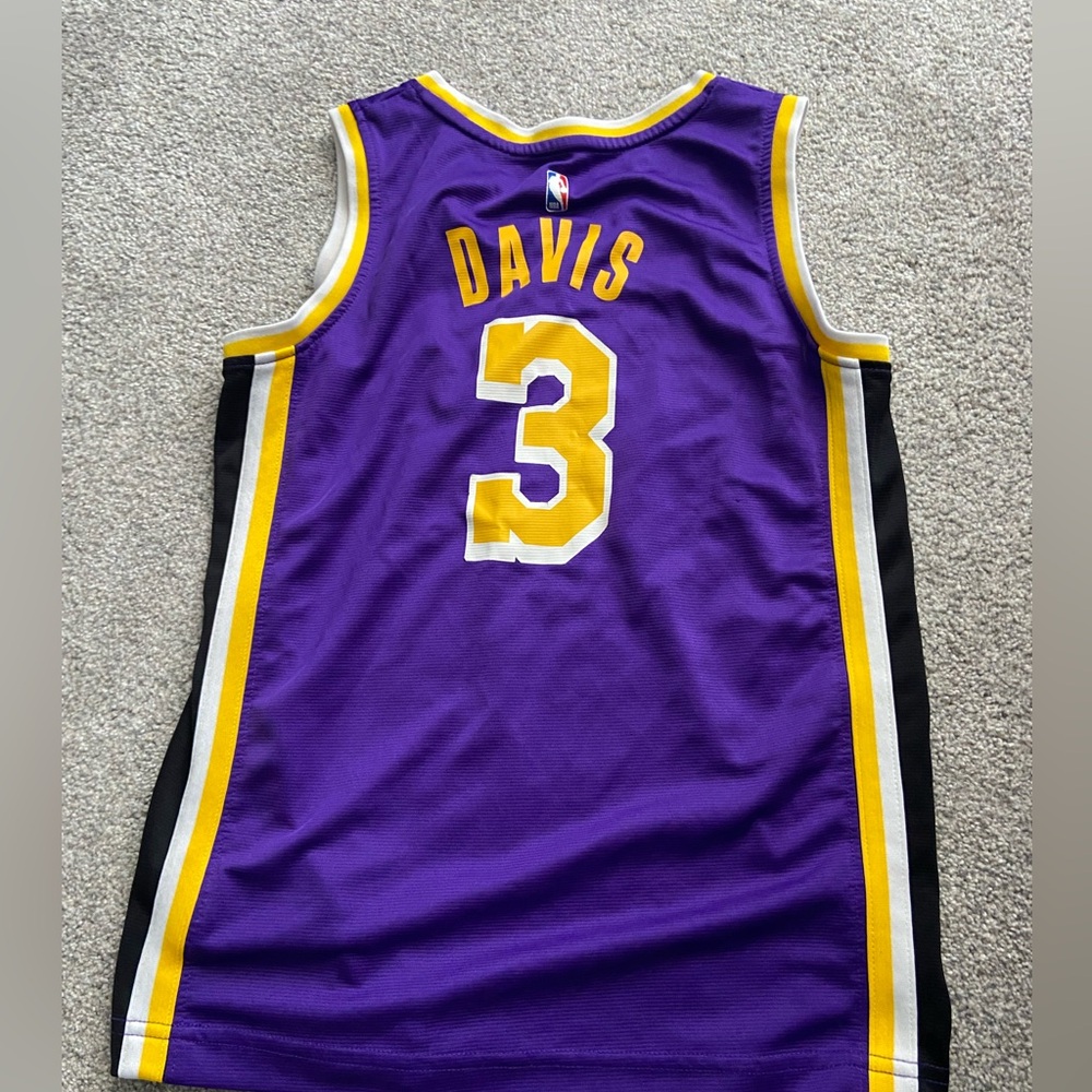 Lakers Anthony Davis jersey